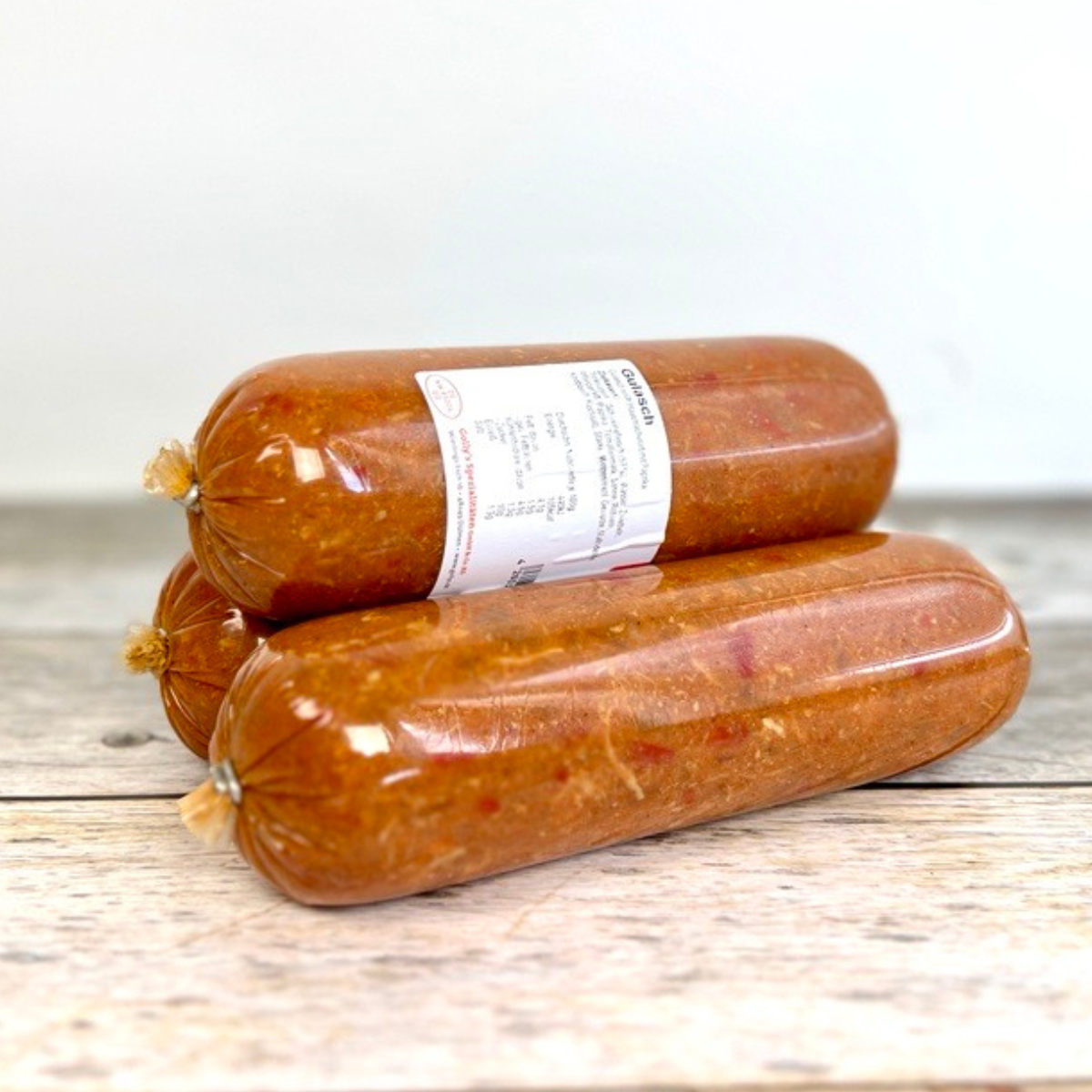 Hausgemachtes Schweinegulasch im Sterildarm – nach traditioneller Rezeptur – Bild 2